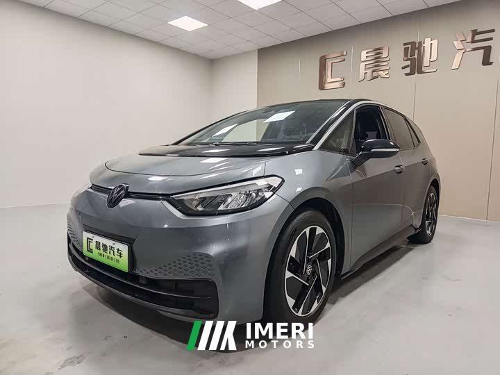 Volkswagen ID.3 Outstanding Edition - ავტომობილი ჩინეთიდან