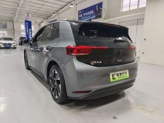 Volkswagen ID.3 Outstanding Edition - ფოტო 6