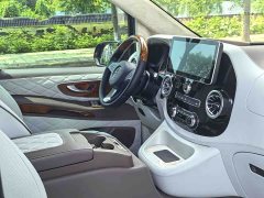 Mercedes-Benz Vito 2020 2.0T Elite 7-Seater - ფოტო 8