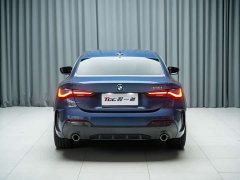 BMW 4 Series 425i M Sport Package - ფოტო 11