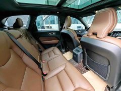Volvo XC60 Plug-in Hybrid 2024 T8 PHEV Long Range AWD Smart Remote Luxury Edition - ფოტო 11