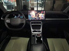 Geely Xing Yuan UP 410km Explorer Edition - ფოტო 12