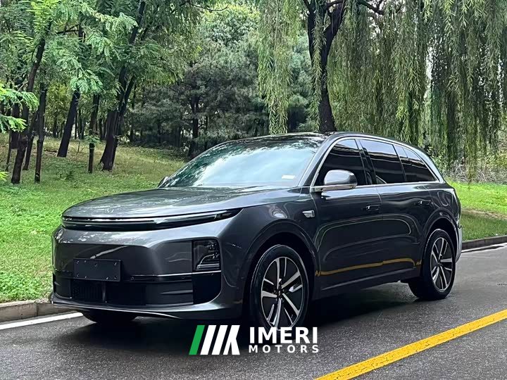 Li Auto L6 Pro - ავტომობილი ჩინეთიდან