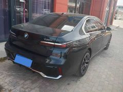 BMW 7 Series 735Li M Sport Package - ფოტო 3