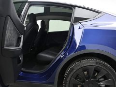 Tesla Model Y Long Range All-Wheel Drive 3D7 - ფოტო 14