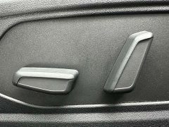 Hyundai Elantra 2023 1.5L CVT Luxury - ფოტო 15