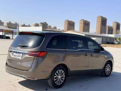 Buick GL8 2022 Land Executive Cabin 652T Luxury - ფოტო 9