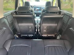 Honda Elysion 2019 2.0L Hybrid Luxury - ფოტო 17