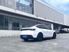 Tesla Model Y Long Range All-Wheel Drive - ფოტო 4