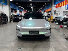 Tesla Model Y Rear-Wheel Drive Launch Edition - ფოტო 1