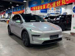 Tesla Model Y Rear-Wheel Drive Launch Edition - ფოტო 3