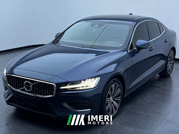 Volvo S60 B4 Intelligent Remote Luxury Edition