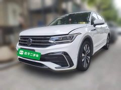 Volkswagen Tiguan L 330TSI Automatic FWD R-Line Comfort Edition - ფოტო 1