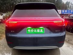 AITO M9 Extended Range Ultra 52kWh 6-Seater - ფოტო 18