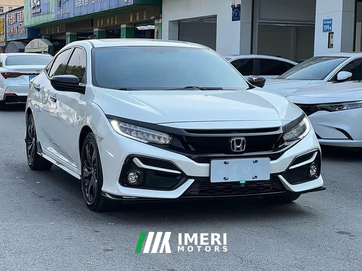 Honda Civic Hatchback 220 Turbo CVT Trendy Control