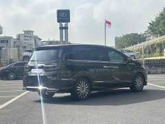 Honda Odyssey 2.0L e:HEV Premium - ფოტო 3