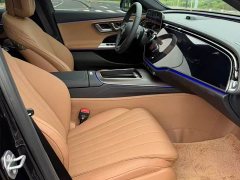 Mercedes-Benz E-Class E 300 L Luxury - ფოტო 7