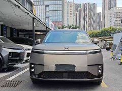 XPeng GX Extended Range 1585 AWD Ultra - ფოტო 2