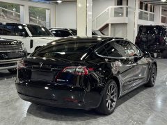 Tesla Model 3 Rear-Wheel Drive - ფოტო 10