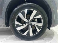 Volkswagen Taos 280TSI FWD Luxury Smart Connected Edition - ფოტო 20