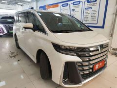 Toyota Vellfire 2024 Crown Hybrid 2.5L Executive Premier Edition - ფოტო 2
