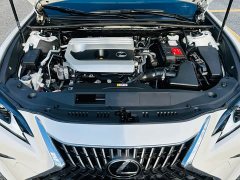 Lexus ES 200 Premium Edition - ფოტო 12