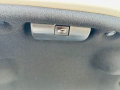 Lexus ES 200 Premium Edition - ფოტო 14