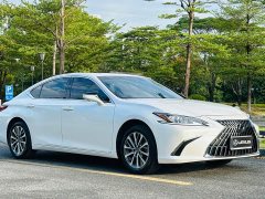 Lexus ES 200 Premium Edition - ფოტო 3