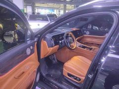 AITO M9 Extended Range Ultra 42kWh 6-Seater - ფოტო 3