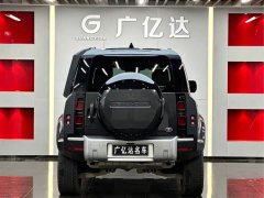 Land Rover Defender 110 3.0T P400 Dark Edition - ფოტო 17