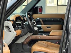 Land Rover Defender 110 3.0T P400 Dark Edition - ფოტო 4