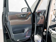 Toyota Vellfire Crown Hybrid 2.5L Executive Premier Edition - ფოტო 18