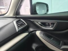 Subaru Forester 2.0i AWD Premium EyeSight - ფოტო 8