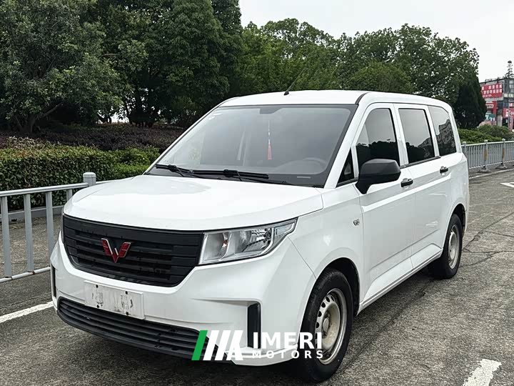 Wuling Hongguang PLUS 2020 1.5L Manual Standard 5-Seater - ავტომობილი ჩინეთიდან