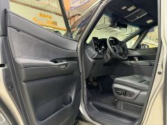Lexus LM 2023 500h Six-Seat Premium Edition - ფოტო 9