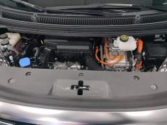 Denza D9 2022 DM-i 970 AWD Flagship - ფოტო 10