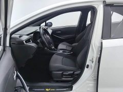 Toyota Corolla Hybrid 1.8H E-CVT Leading Edition - ფოტო 10