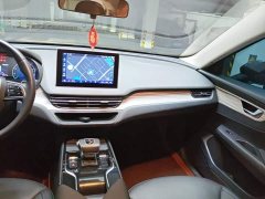FAW Hongqi E-QM5 500km Travel Edition - ფოტო 13