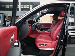Rolls-Royce Cullinan 2018 Four-Seater - ფოტო 8