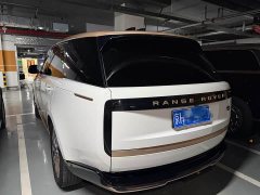 Land Rover Range Rover 3.0 L6 400PS Extended Wheelbase 7-Seater - ფოტო 2
