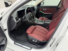 BMW 3 Series 320Li M Sport Package - ფოტო 11