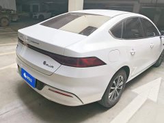 BYD Qin PLUS Glory Edition DM-i 55KM Leading - ფოტო 3