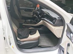BYD Qin PLUS Glory Edition DM-i 55KM Leading - ფოტო 8