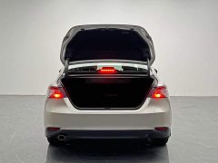 Toyota Camry Hybrid 2.5L HGVP Leading Edition - ფოტო 9