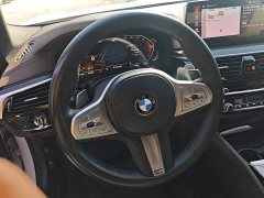 BMW 5 Series 530Li xDrive M Sport Package - ფოტო 15