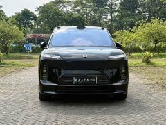NIO ES9 102kWh Executive Island Signature Edition - ფოტო 2