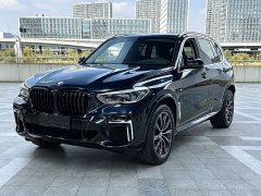 BMW X5 xDrive 30Li Luxury M Sport Package - ფოტო 1