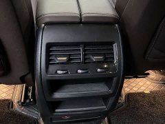 BMW X5 xDrive 30Li Luxury M Sport Package - ფოტო 9