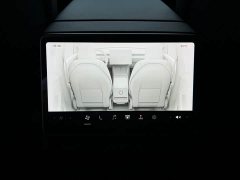Tesla Model Y Rear-Wheel Drive - ფოტო 11