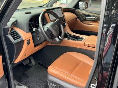 Toyota Alphard Hybrid 2.5L Premium Edition - ფოტო 3
